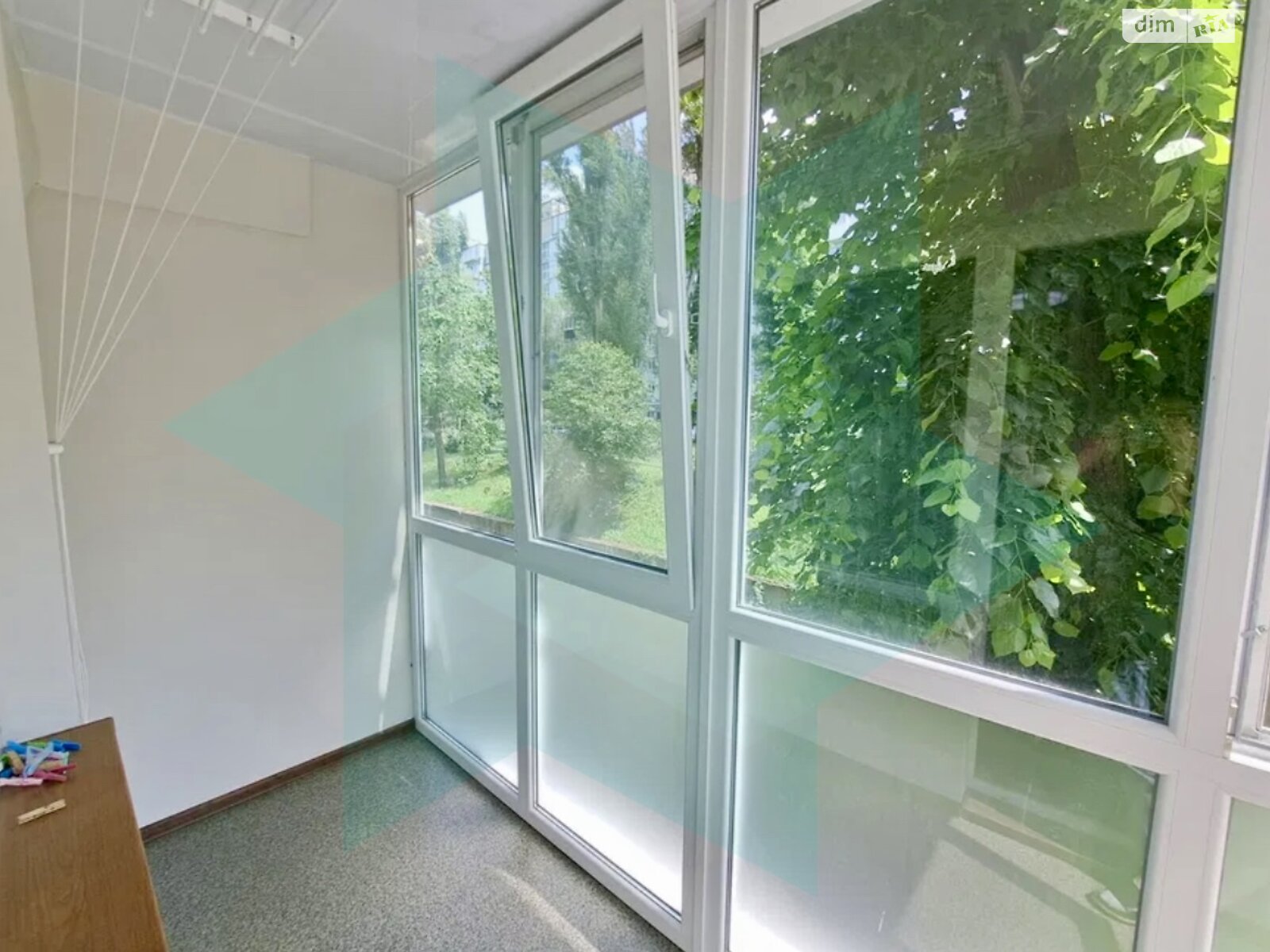 1-Room Apartment in Topol Residential Complex