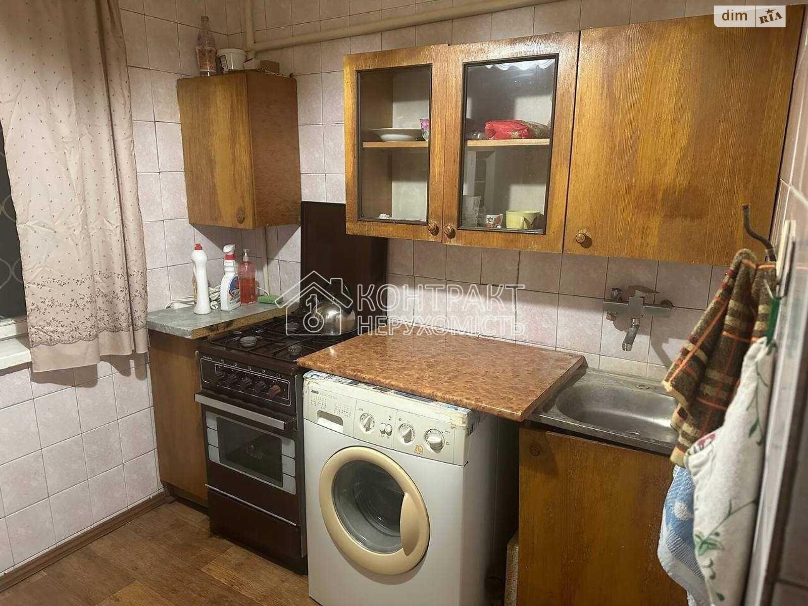 Cozy 1-bedroom apartment on Zhasyminovy Boulevard