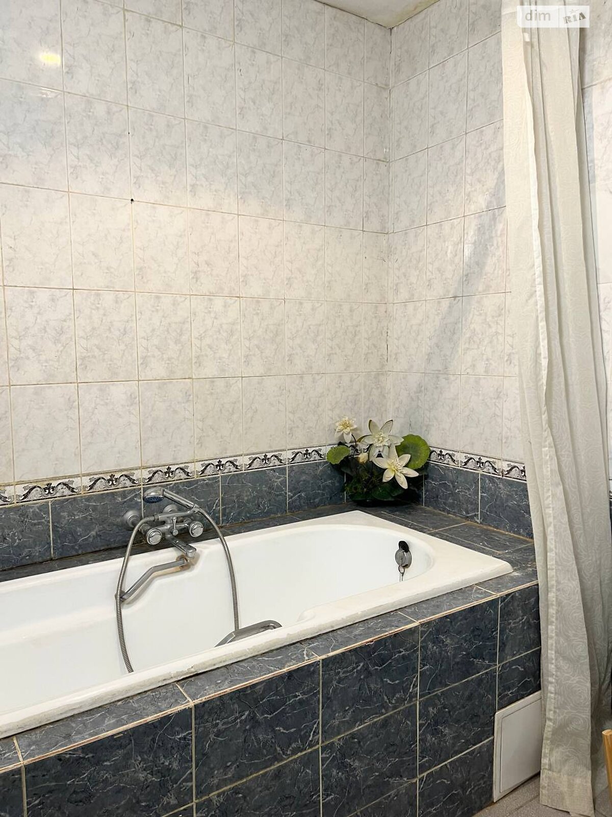 3-room apartment in the center of Odessa, quiet courtyard