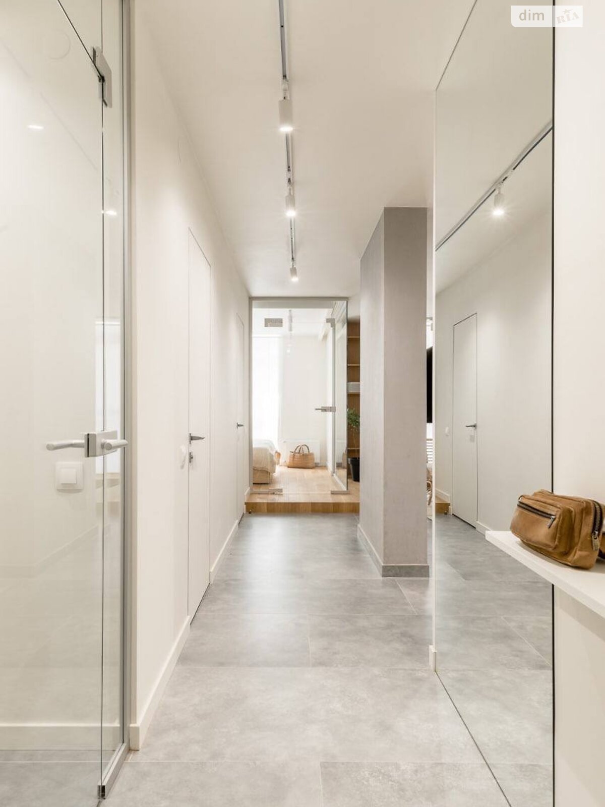 1-Room Apartment in Avalon Zelena Street Complex