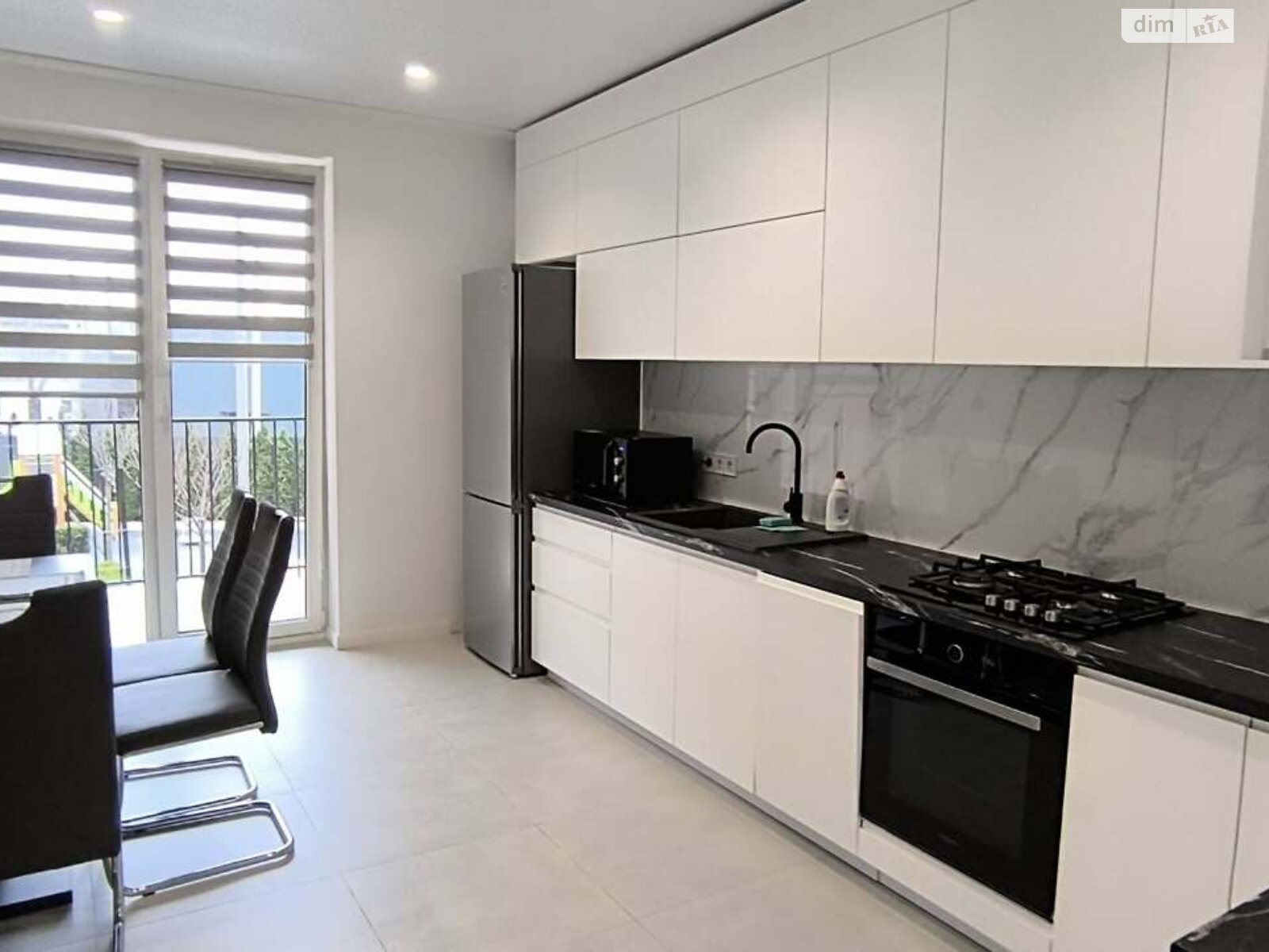 2-Bedroom Apartment in Barcelona Complex, Zamarstynovska Street