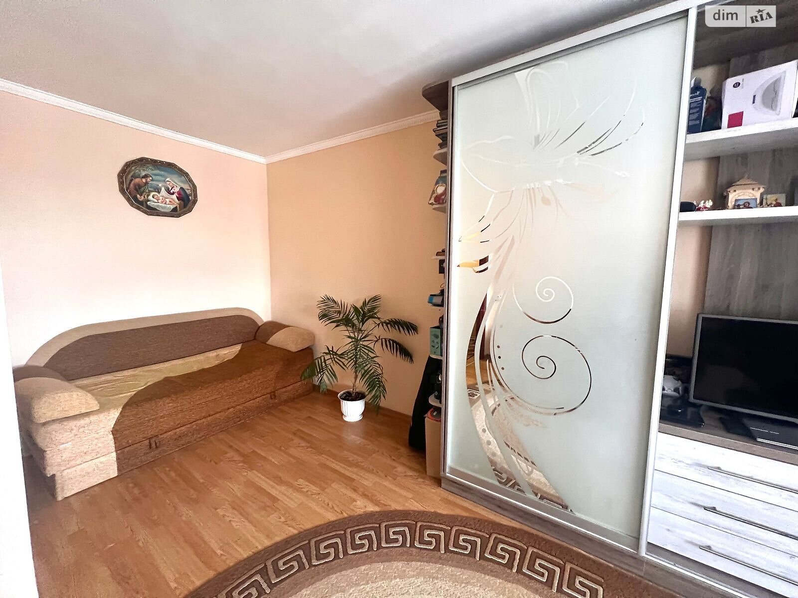 Cozy 1-bedroom apartment with quality renovation