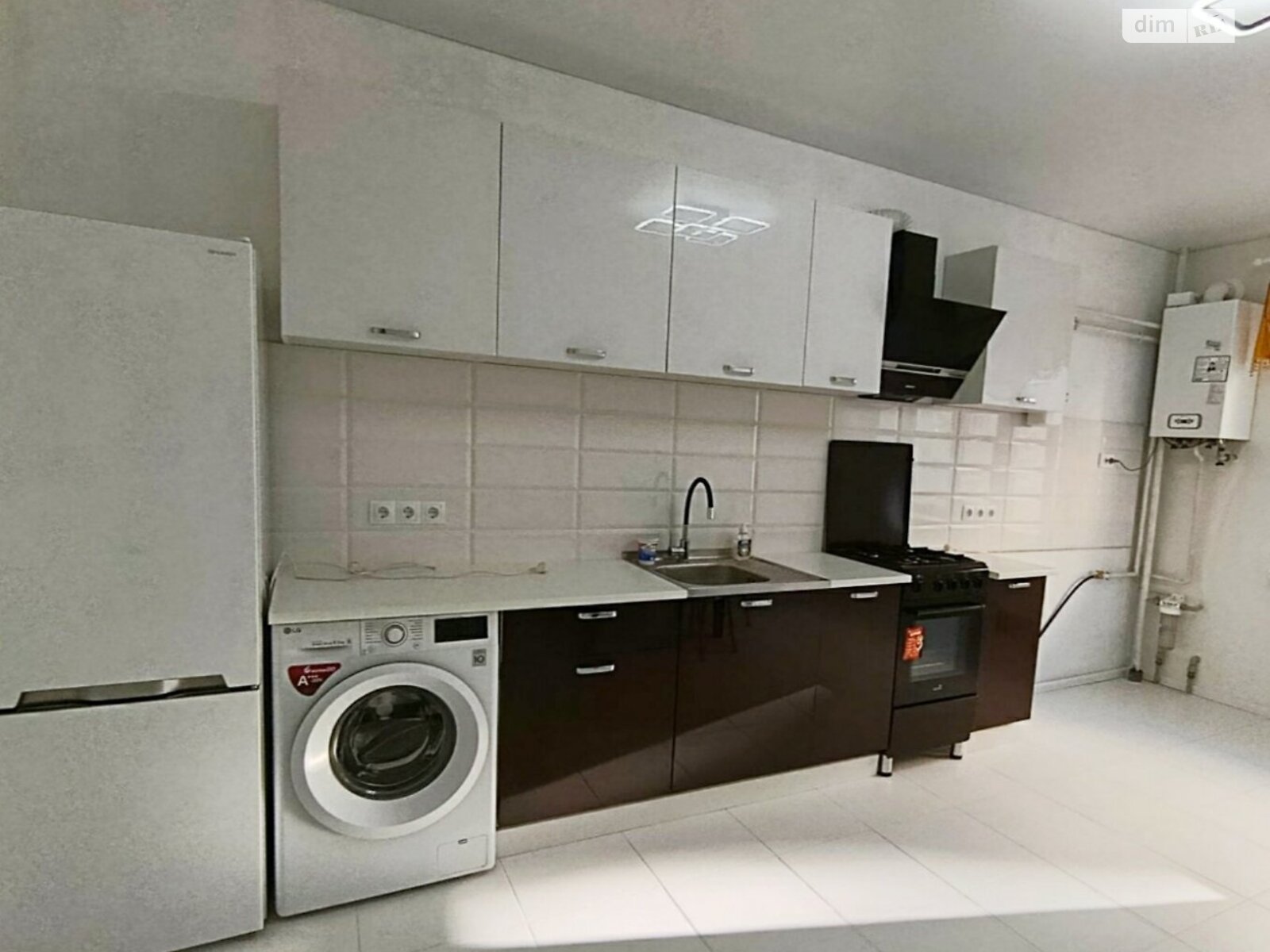 1-Bedroom Apartment in Youth District near Ozernaya, Agora Shopping Center