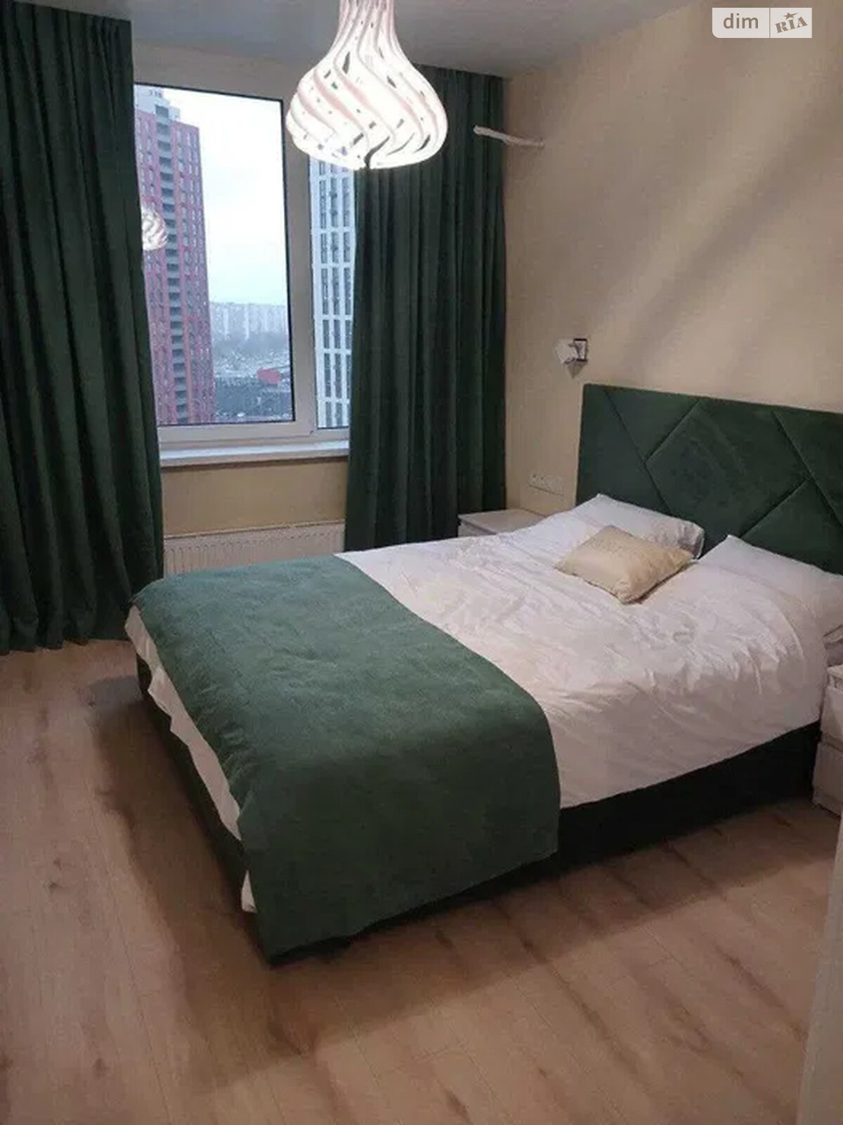 1-Bedroom Apartment in Vyhovskoho Street, Varshavsky Plus Complex