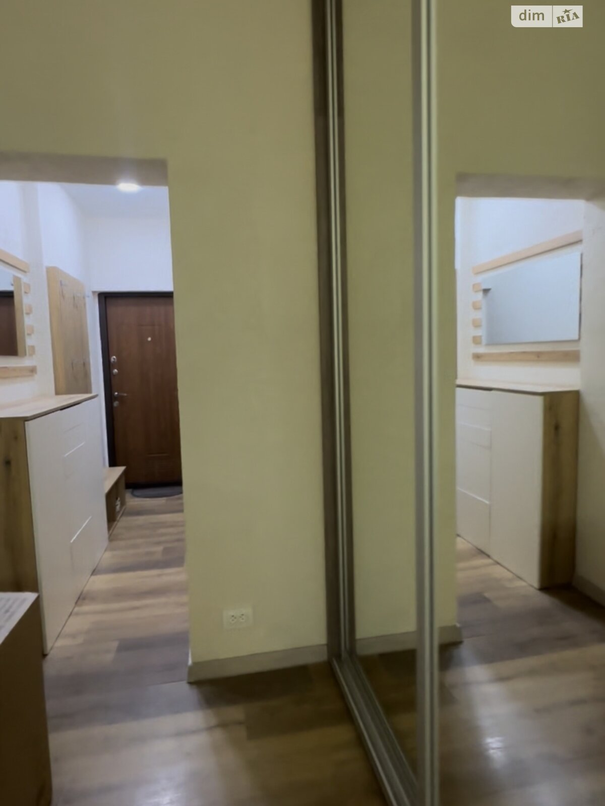 Stylish Apartment in Central Dnipro District with Modern Design and Comfort