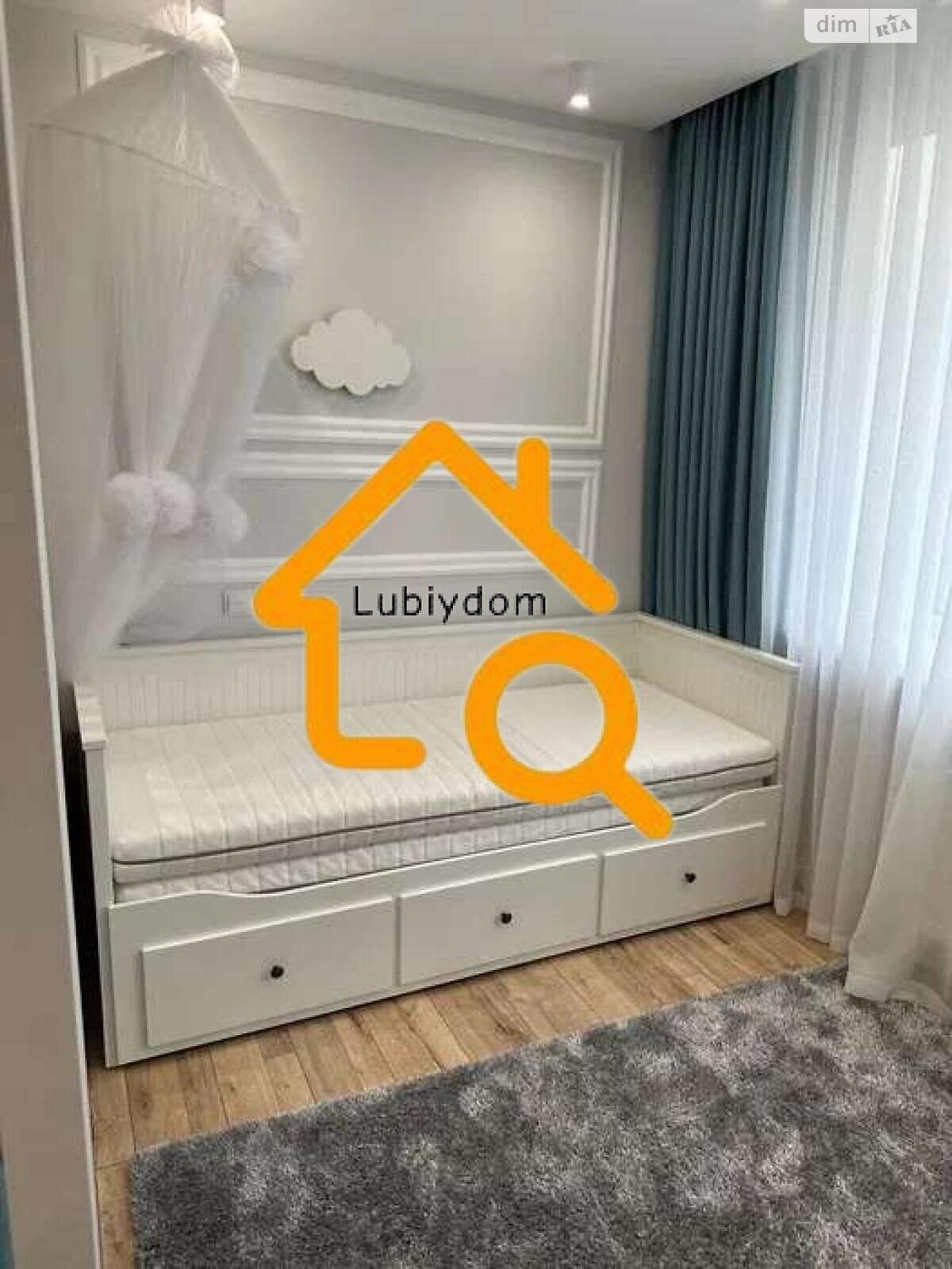 Two-room apartment in OPTIMISTO residential complex, fully equipped