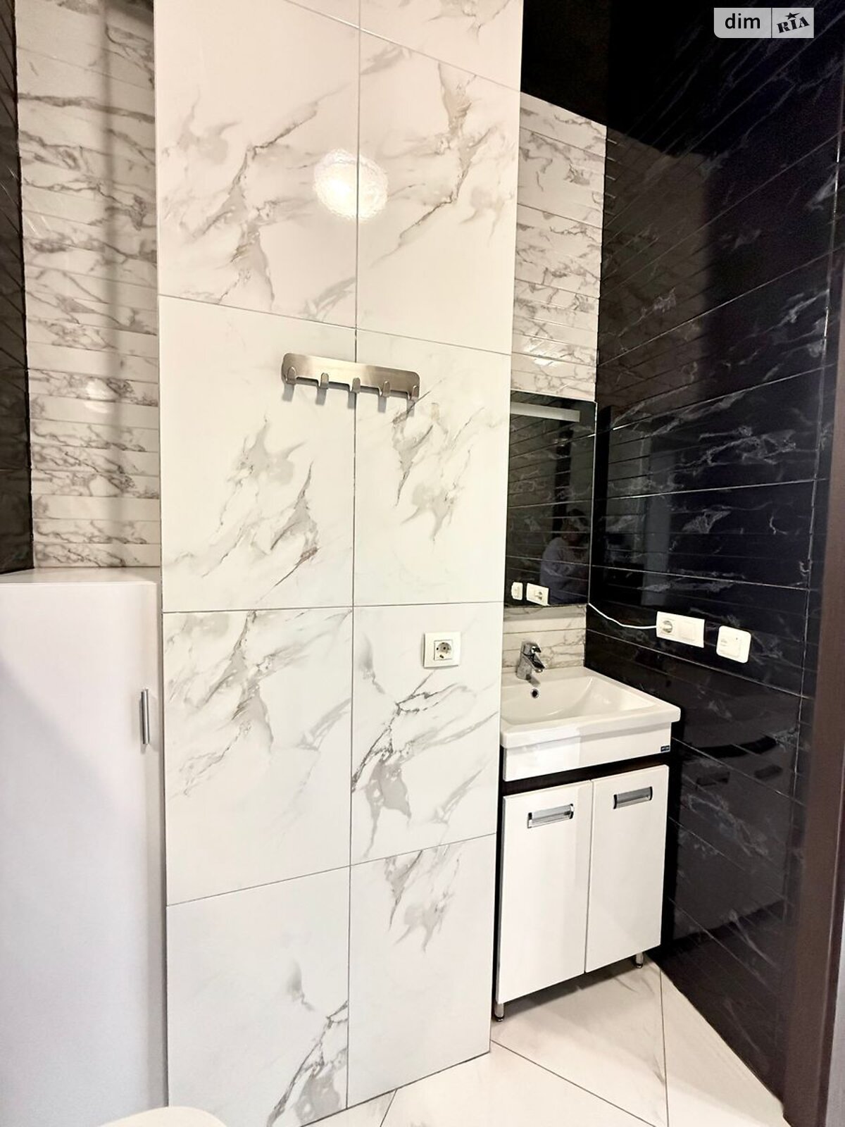 Elite 1-Bedroom Apartment in Obolonska Naberezhna, Parus Complex