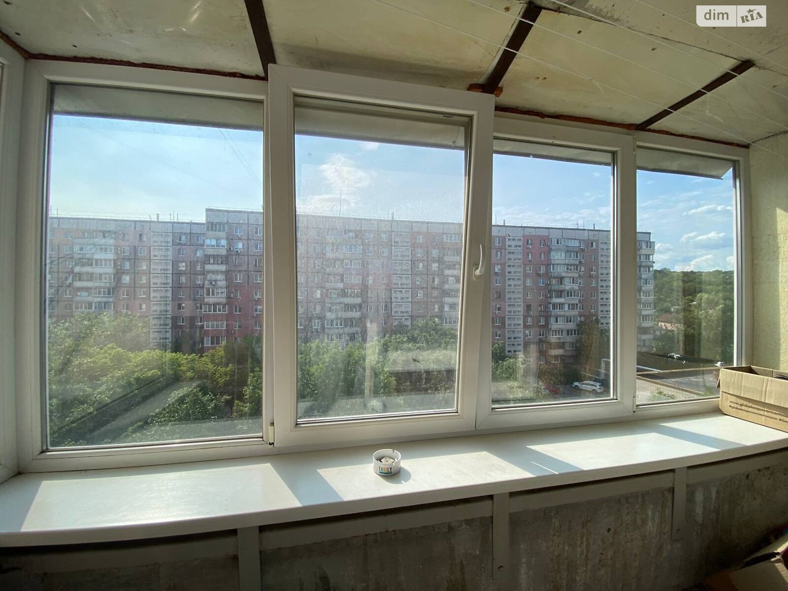 3-Room Apartment on Pobeda 3 Microdistrict