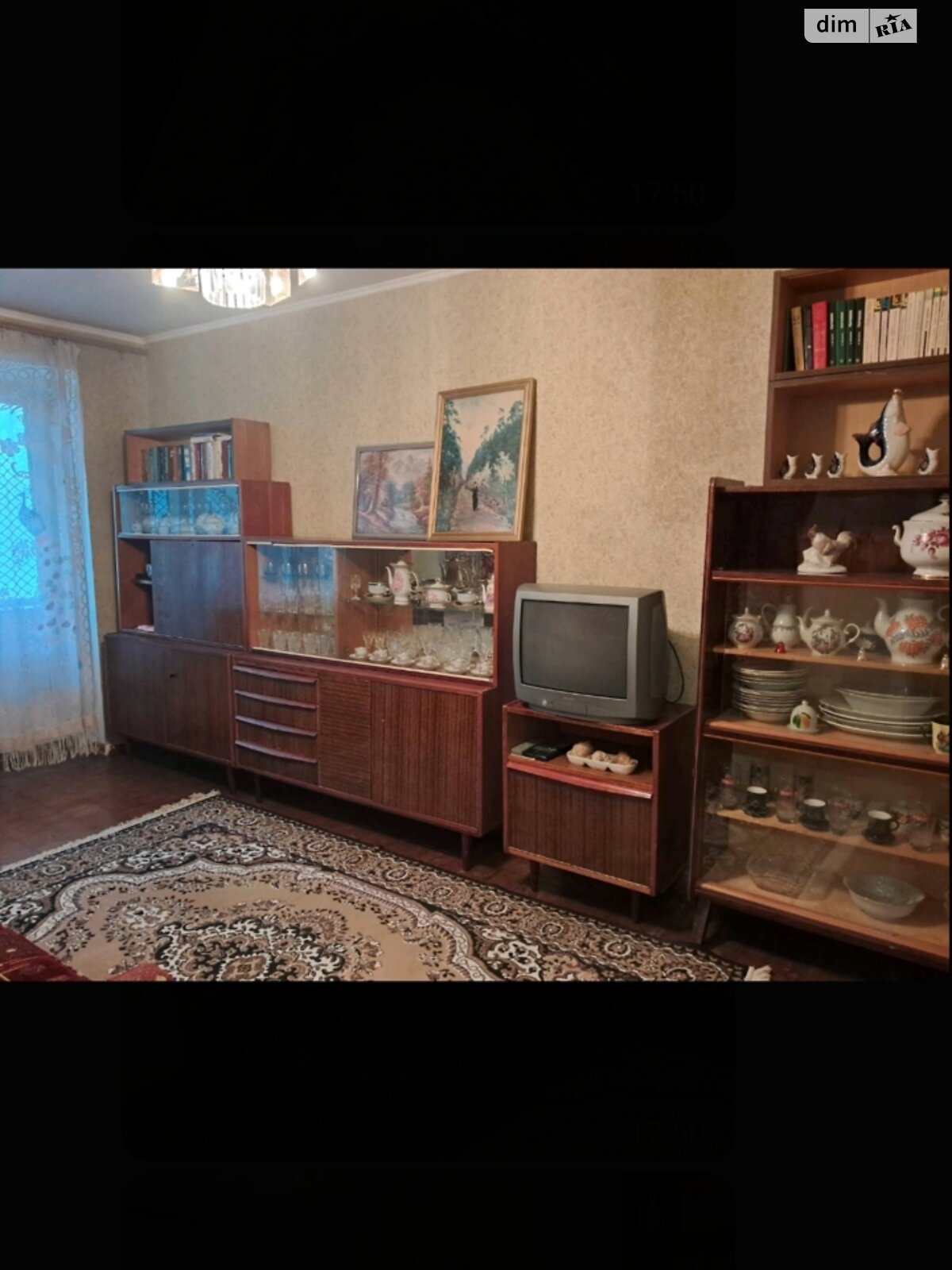 2-room apartment on 600-letiya, quiet area, separate rooms, all amenities