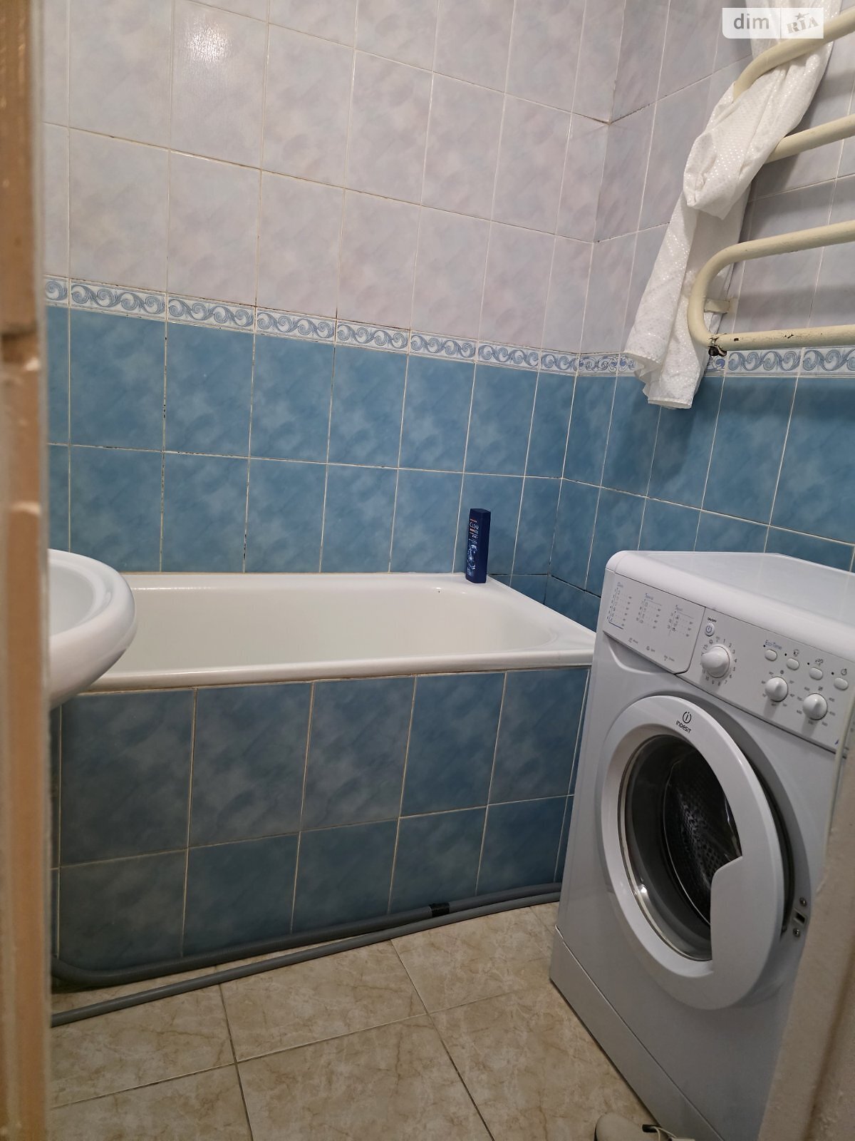 2-Room Apartment on Polovetska Street, 4/9 Floor