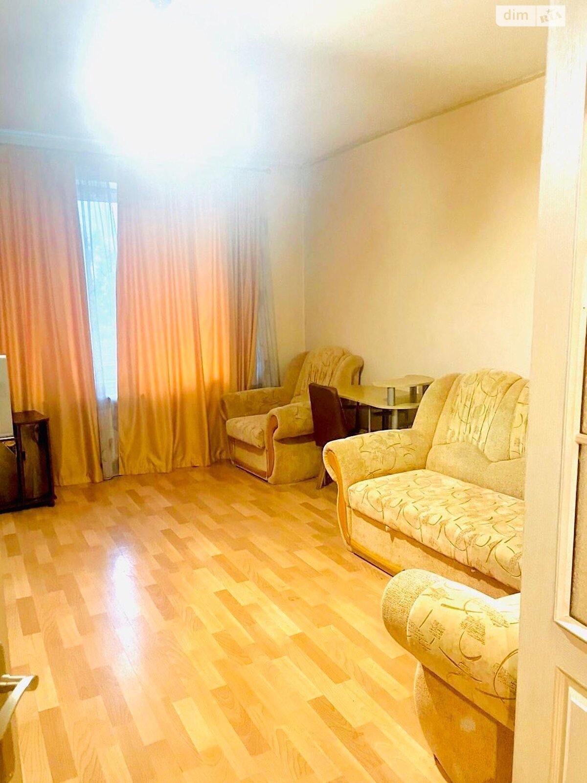 Two-room apartment near Poznyaki metro, pet-friendly