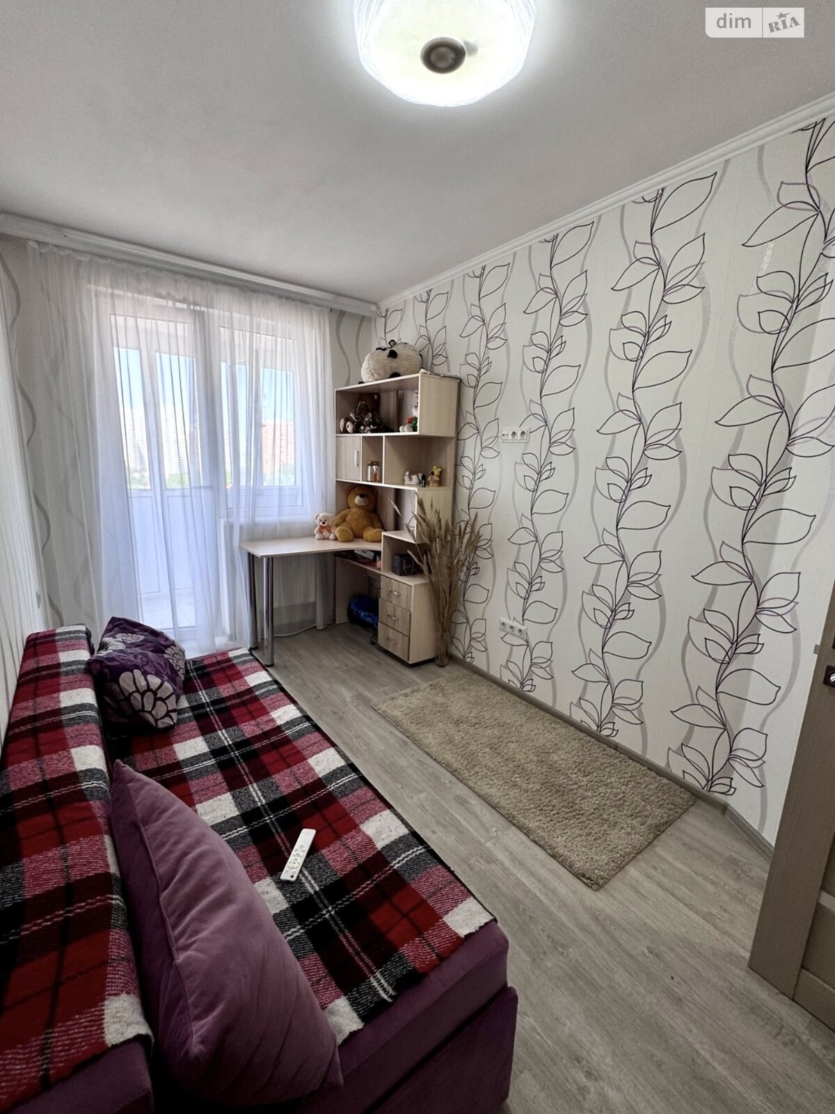 Spacious 2-Room Apartment with Designer Renovation in Secure Complex