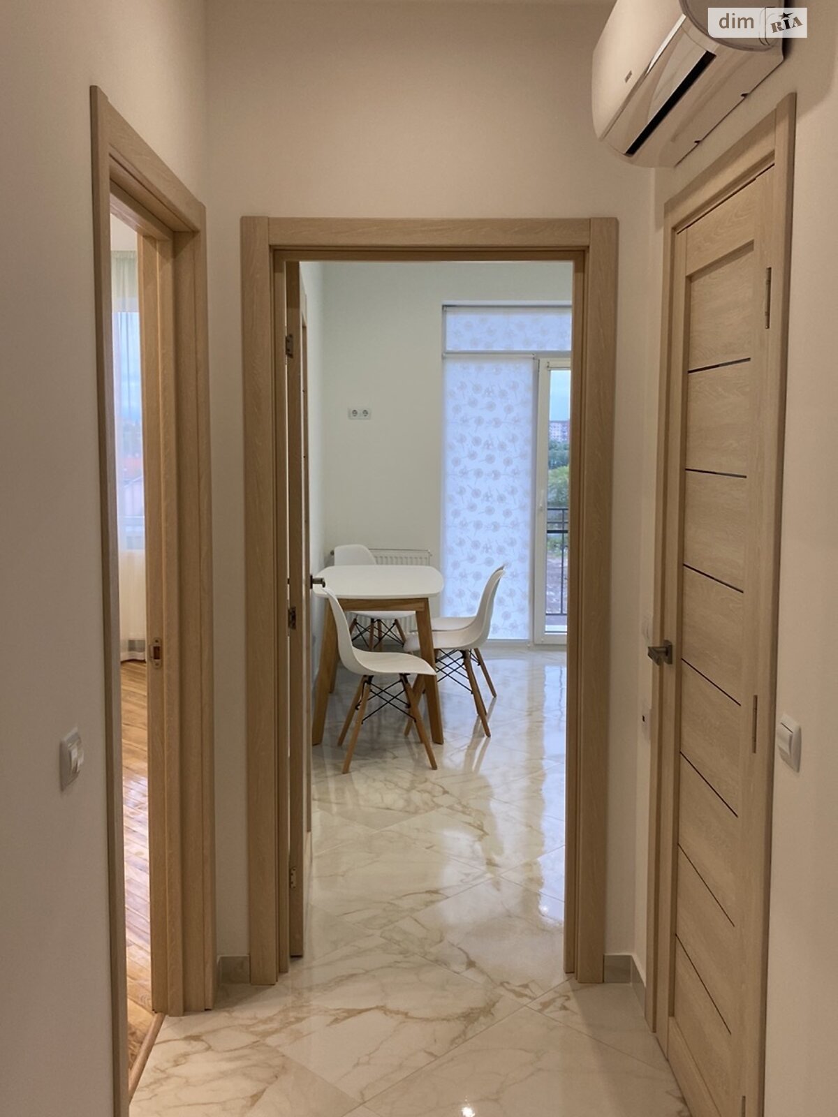 1-bedroom apartment in new building with modern euro renovation