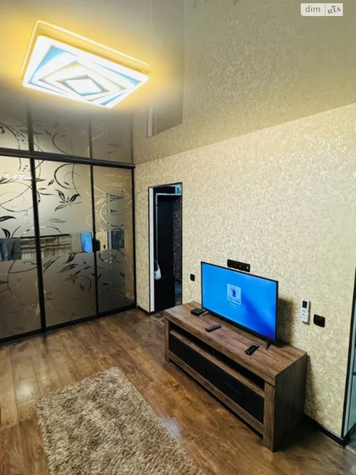 1-Room Studio Apartment near Neoplas, Comfortable and Warm