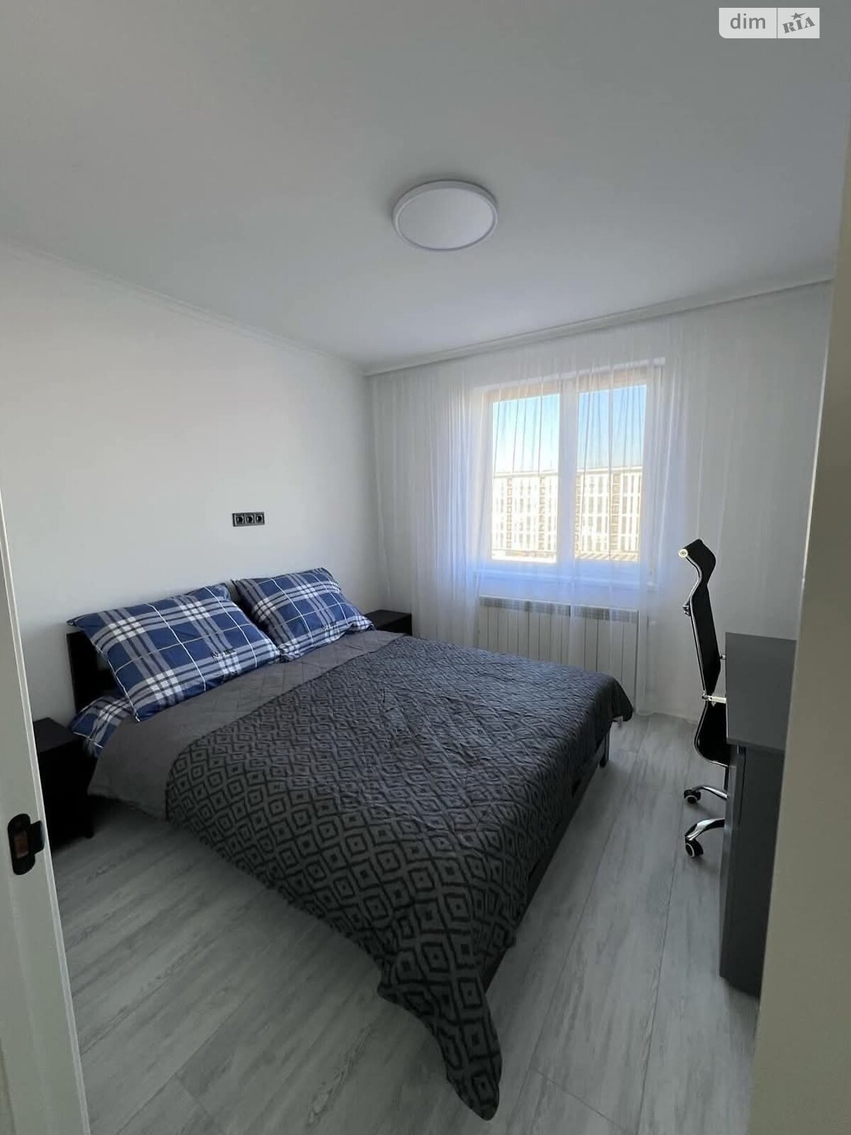 3-Room Apartment with Modern Design and High-Quality Renovation