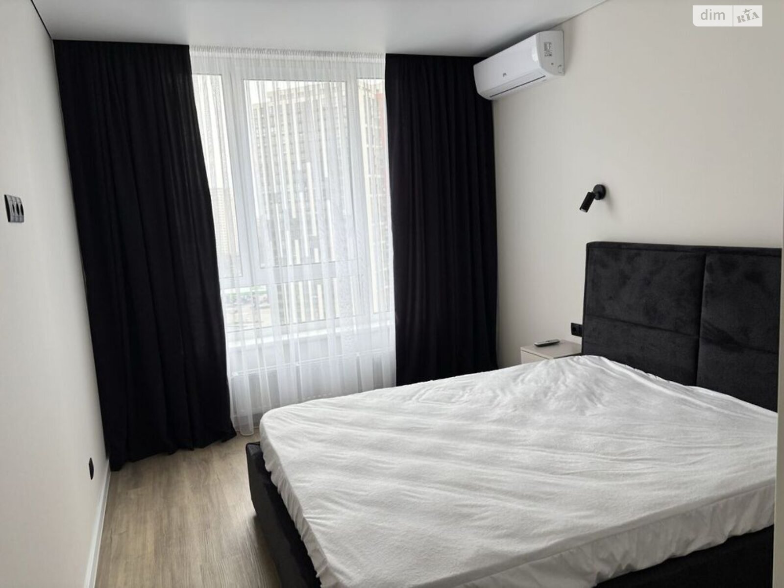 1-Bedroom Apartment in Varshavsky Plus Residential Complex