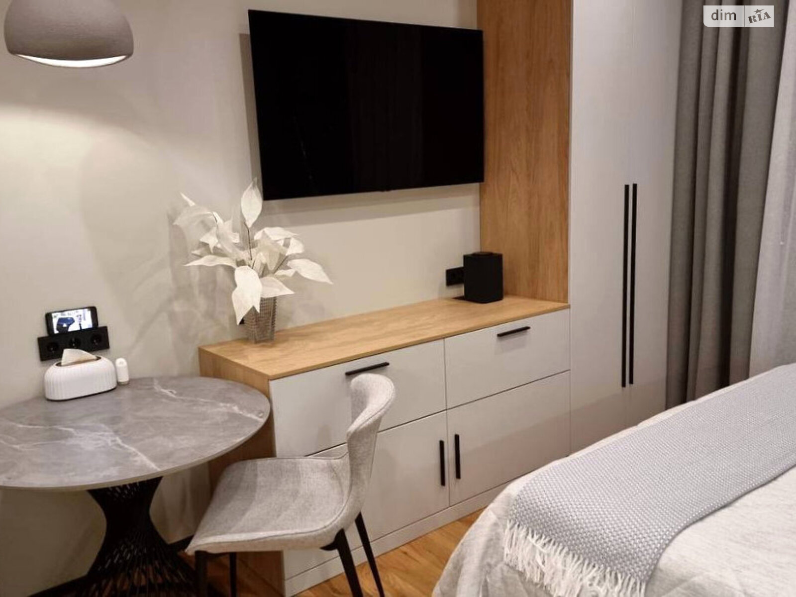 One-room apartment in a quiet area, child and pet-friendly