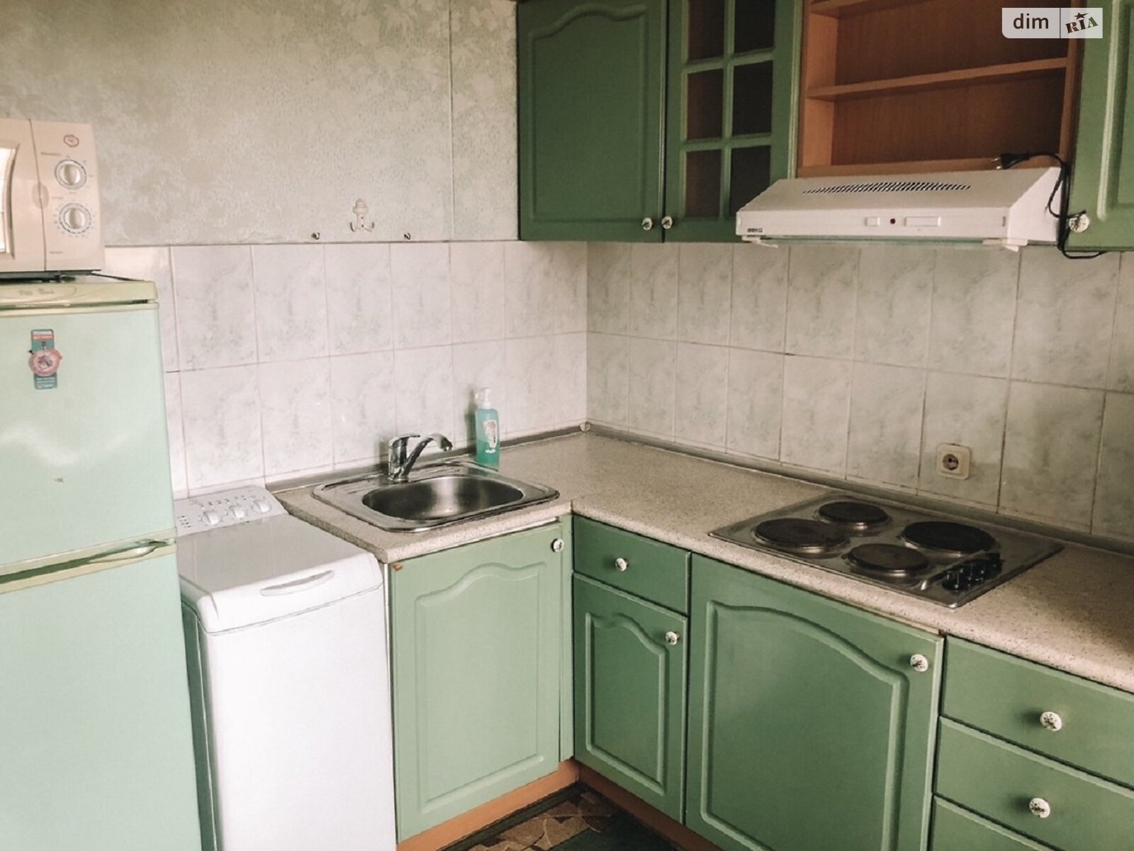 1-bedroom apartment near Akademgorodok metro, 15 min walk