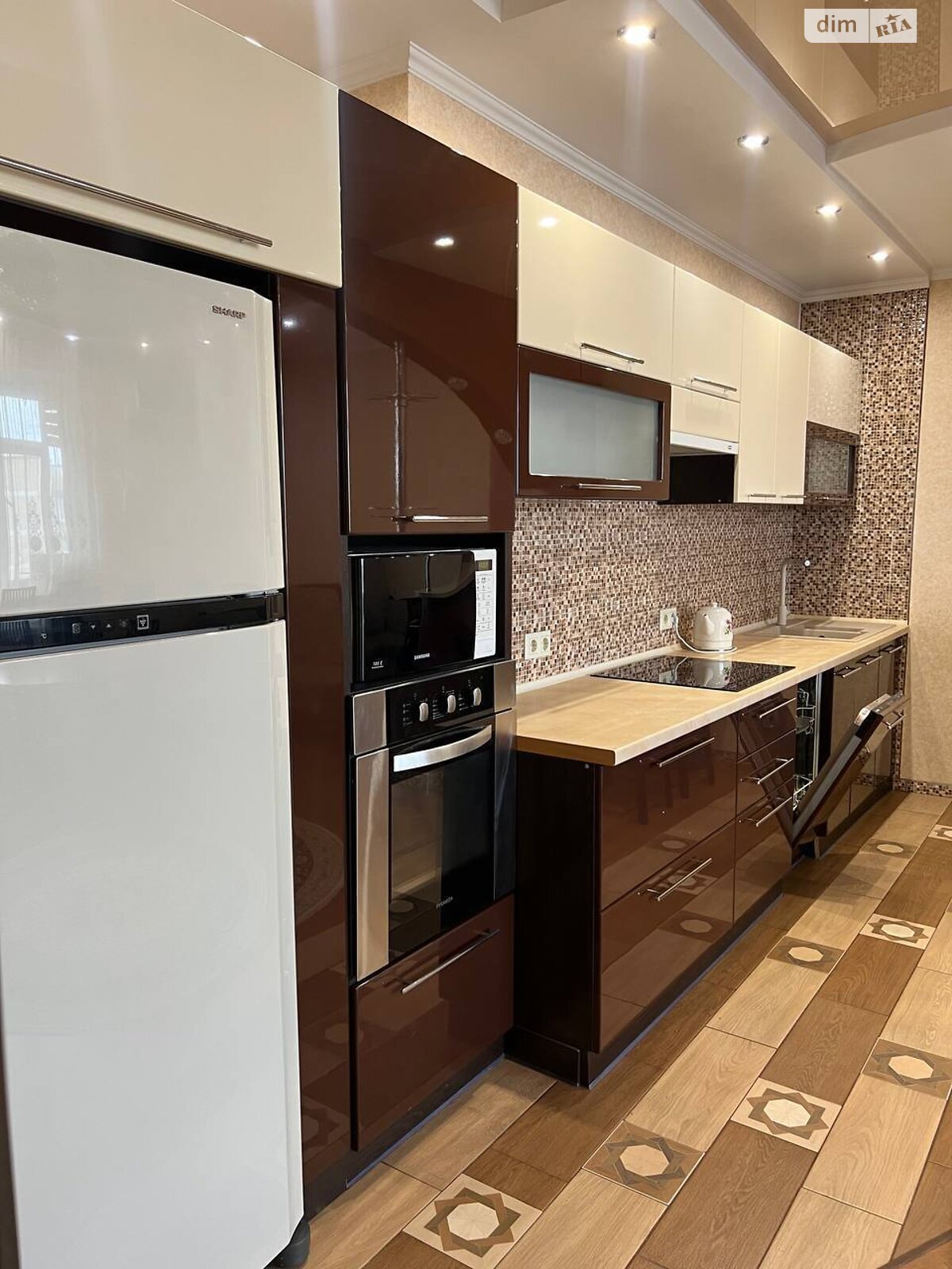 Cozy 1-bedroom apartment in Podollia area