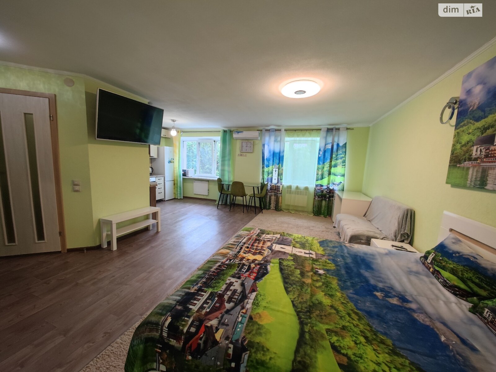 Spacious Studio Apartment in Dnipro Central District