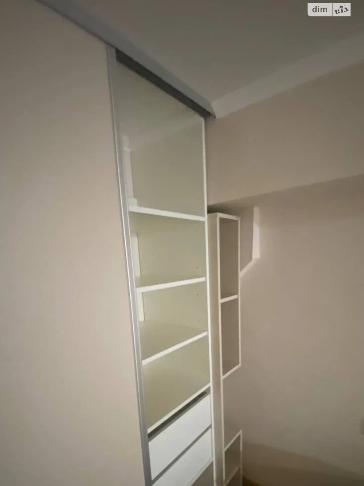Two-Level Studio Apartment near Beresteiska and Shuliavska Metro Stations