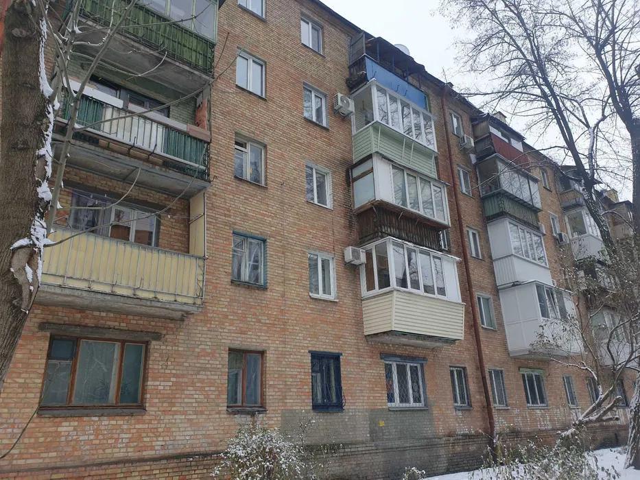 Cozy 1-room apartment near Polytechnichna metro