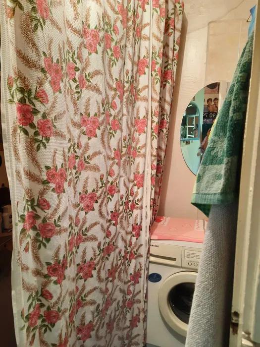 Cozy 1-room apartment with extensive book collection in Podolsk district