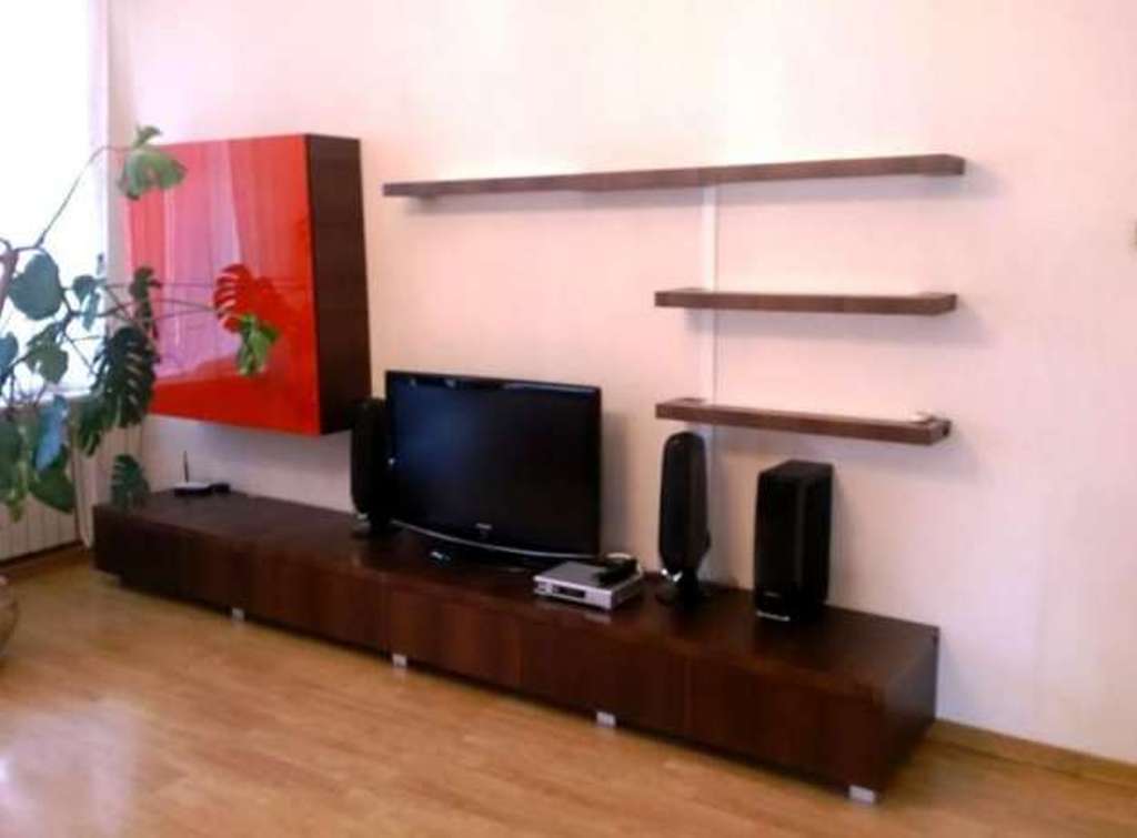 3-Room Apartment with Designer Renovation on Barrikadnaya Street