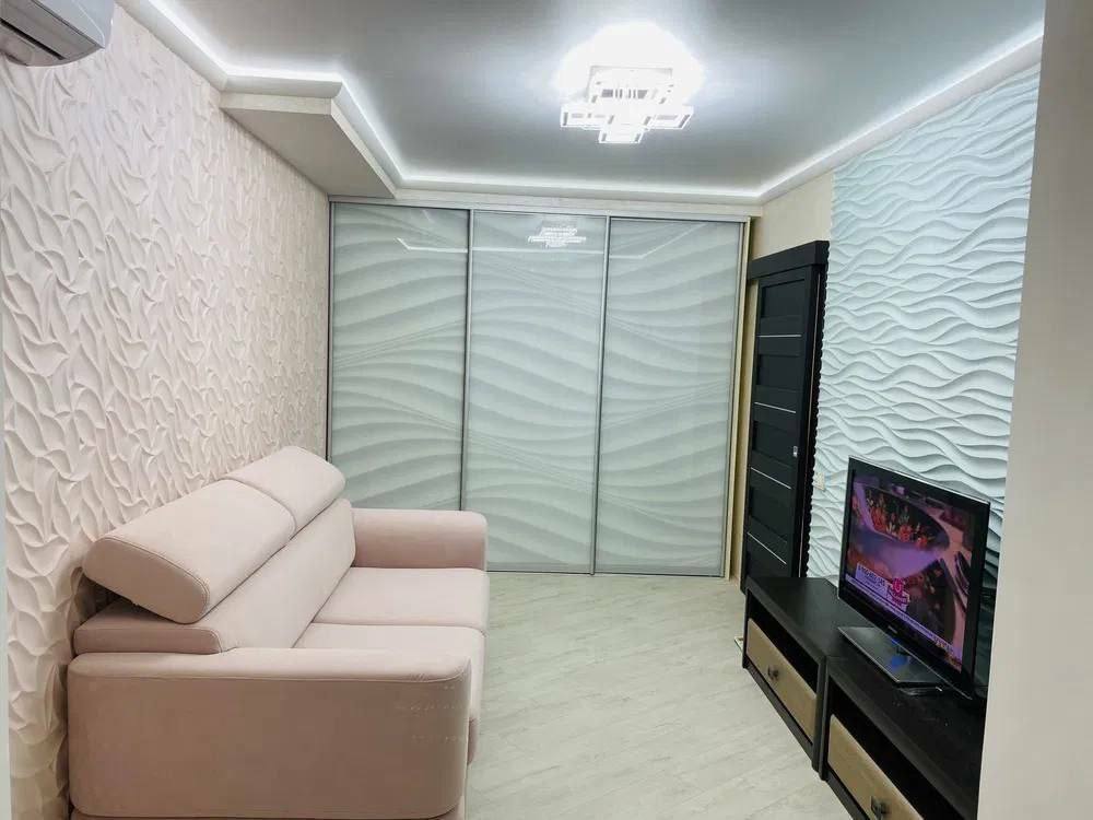 2-room apartment at Naberezhnaya Pobedy 62, Naberezhniy Kvartal Complex