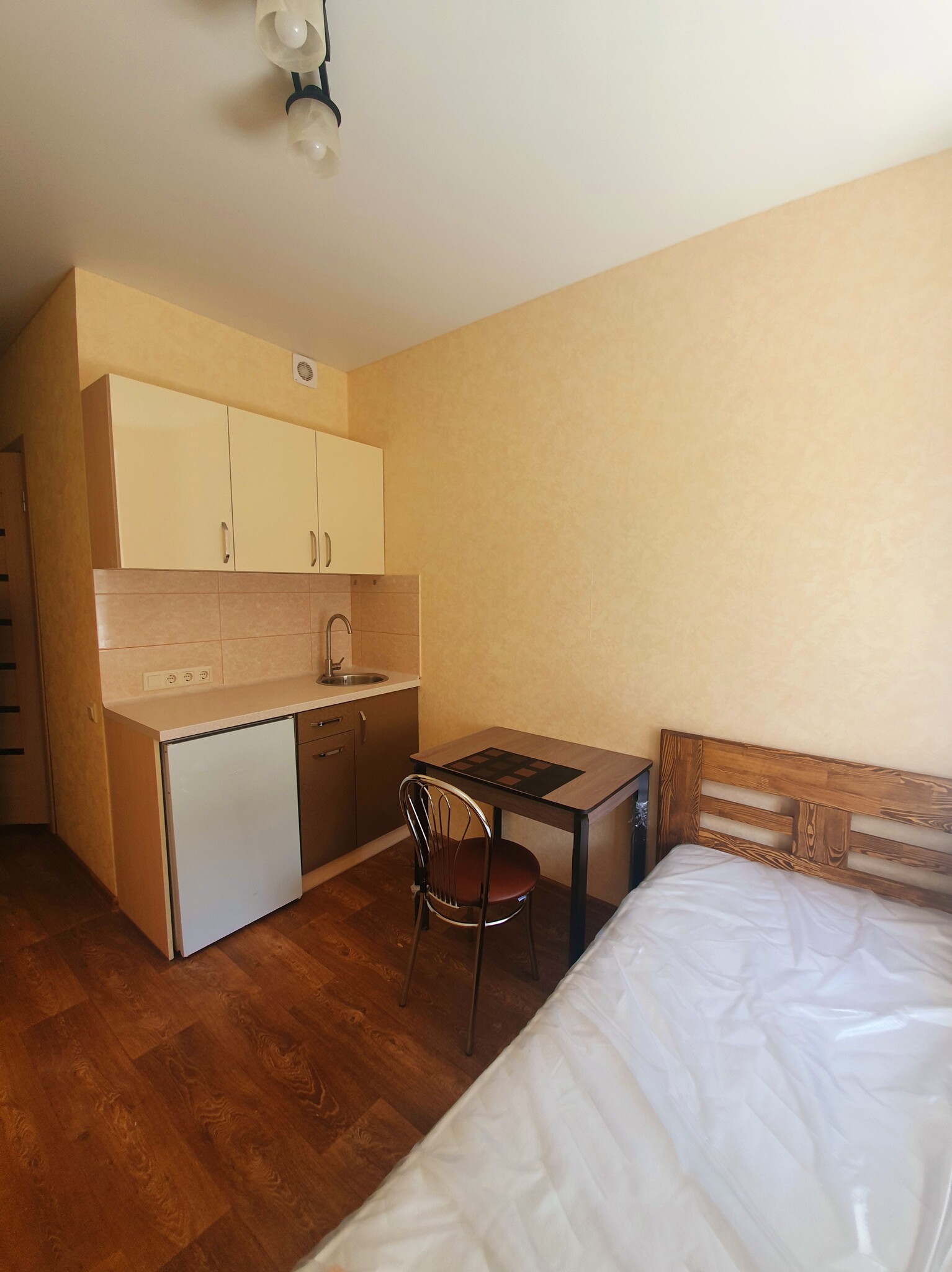 Compact Studio Apartment in Karmel Complex Near Metro Stations
