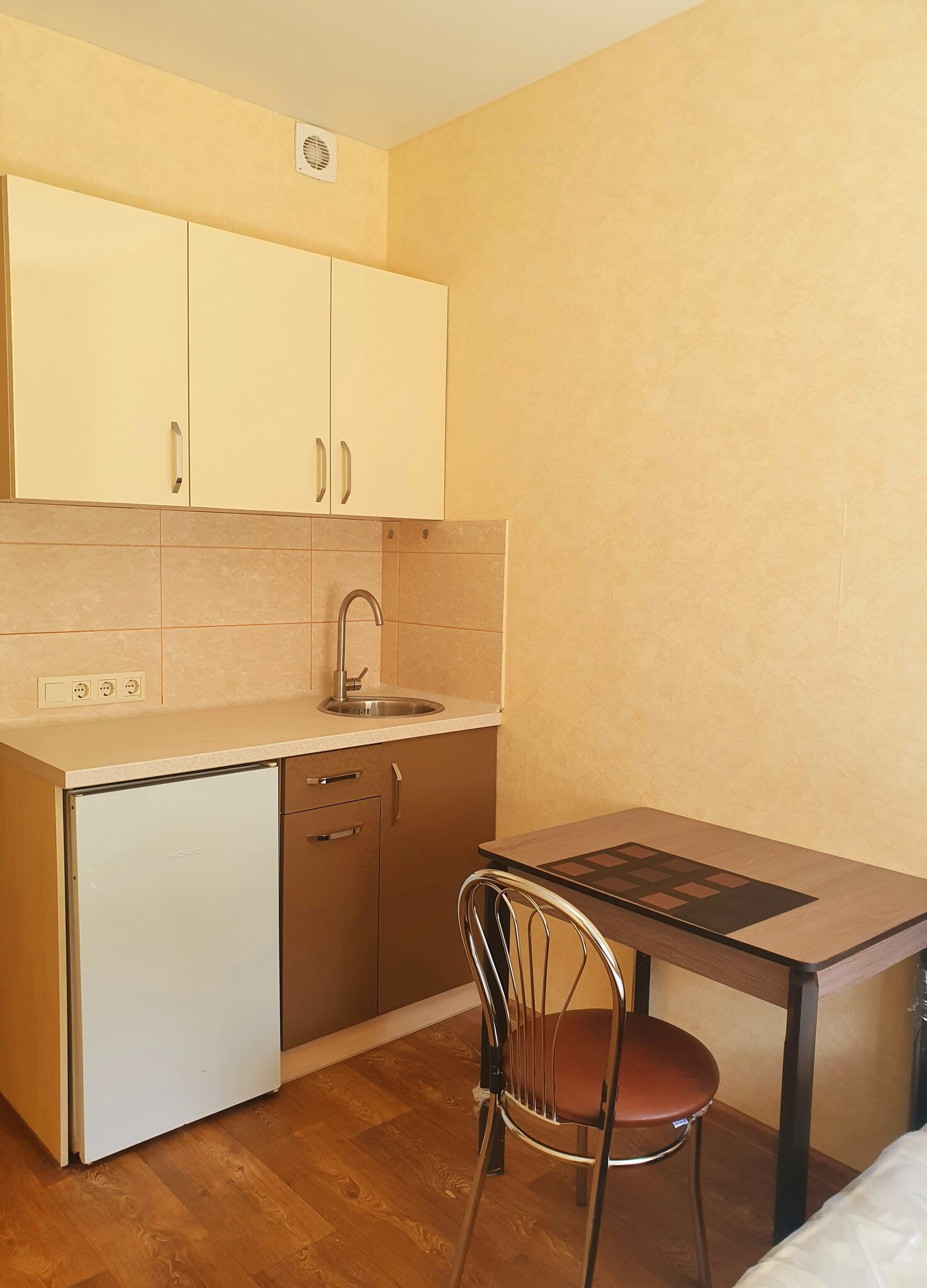 Compact Studio Apartment in Karmel Complex Near Metro Stations