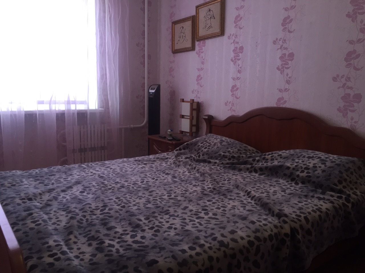 3-Room Apartment at Red Stone, Fully Furnished with Modern Amenities
