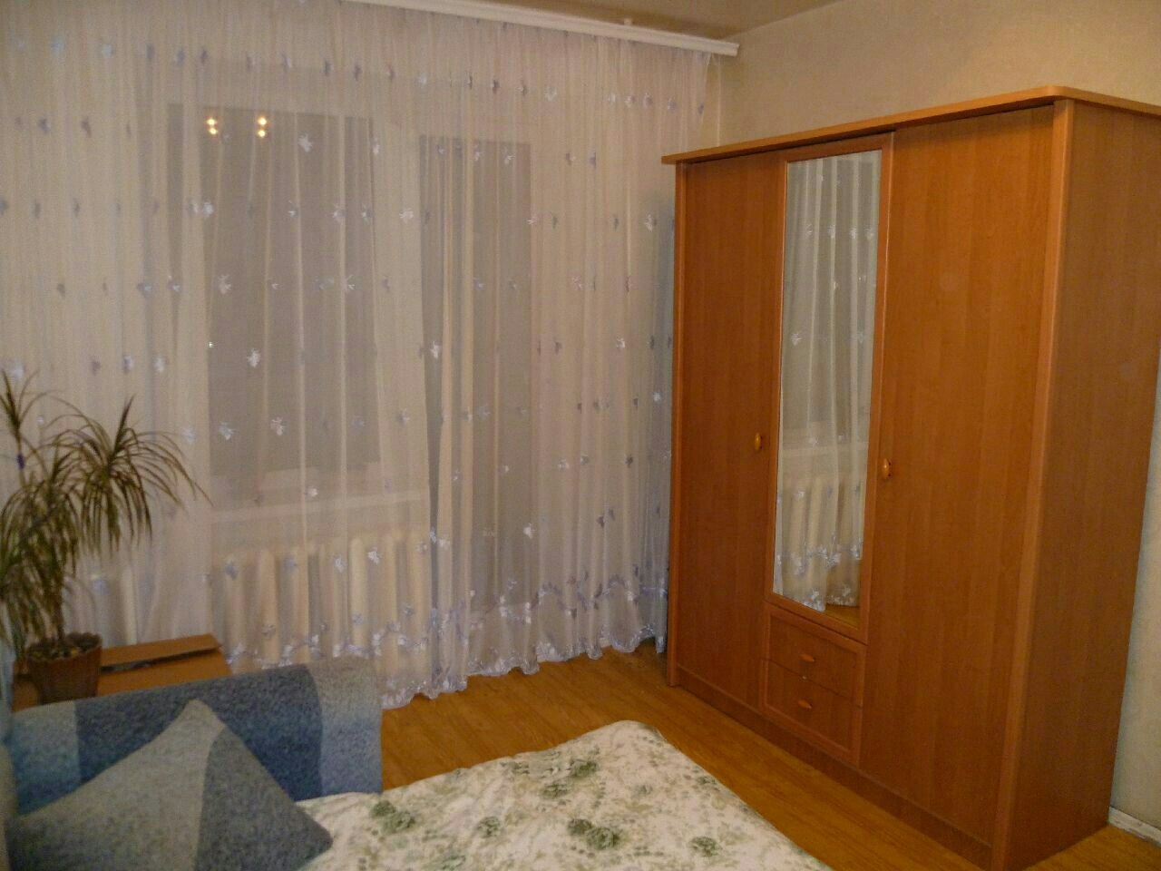3-Room Apartment at Parus Neighborhood, Fully Furnished