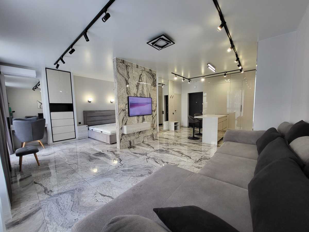 1-Room Studio Apartment in French Quarter 2 Residential Complex