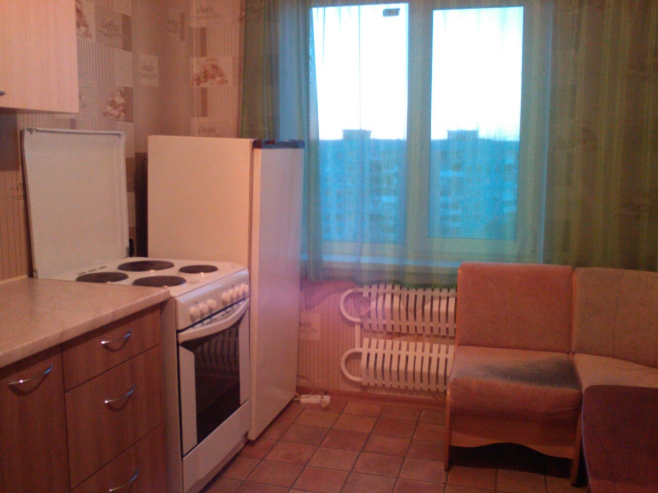 1-Room Apartment near Bus Stop, Clean and Well-Maintained