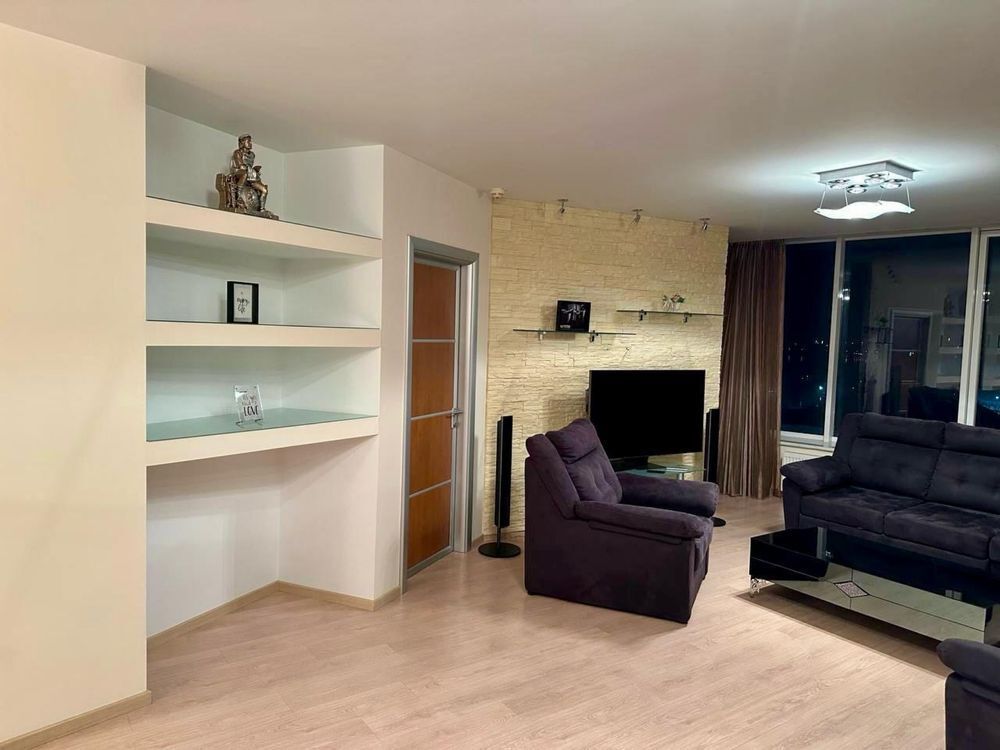 Luxurious 2-room apartment in Most City with Dnipro river view
