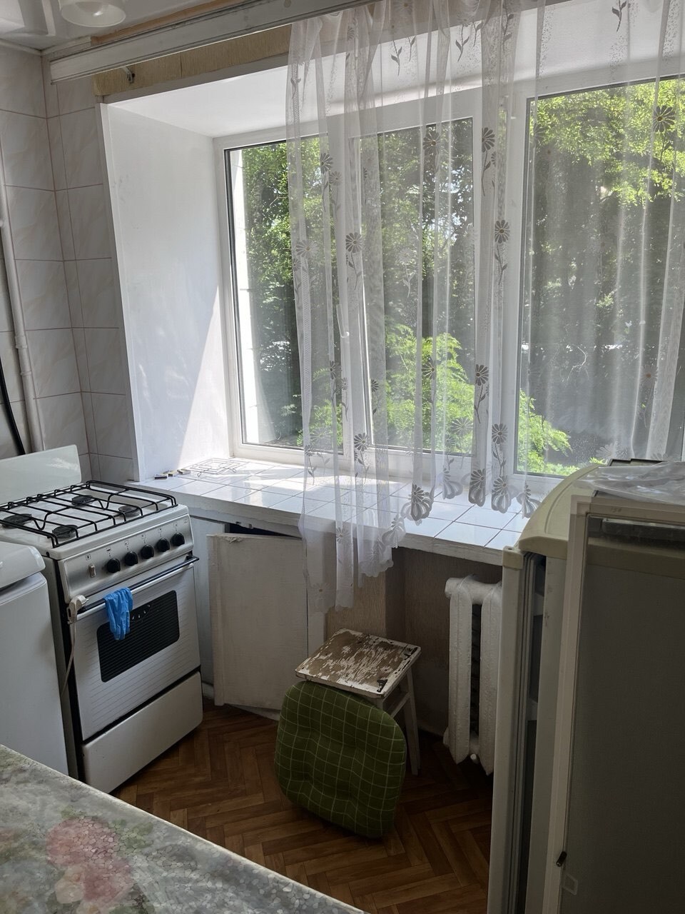 1-Room Apartment in Desnyansk District, Lisovyi, Bratyslavska Street