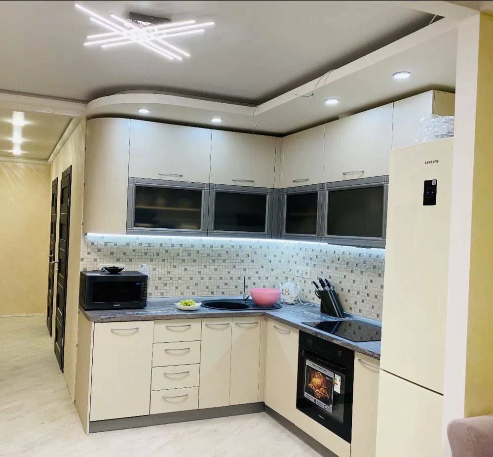 2-room apartment at Naberezhnaya Pobedy 62, Naberezhniy Kvartal Complex