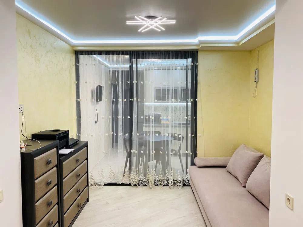 2-room apartment at Naberezhnaya Pobedy 62, Naberezhniy Kvartal Complex