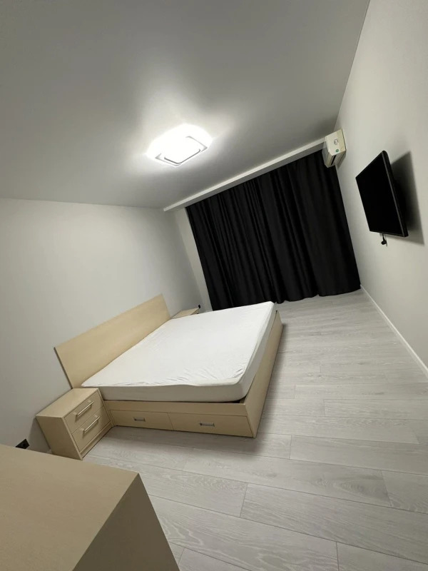 2-Room Apartment in Molodezhny Complex, Alekseevka