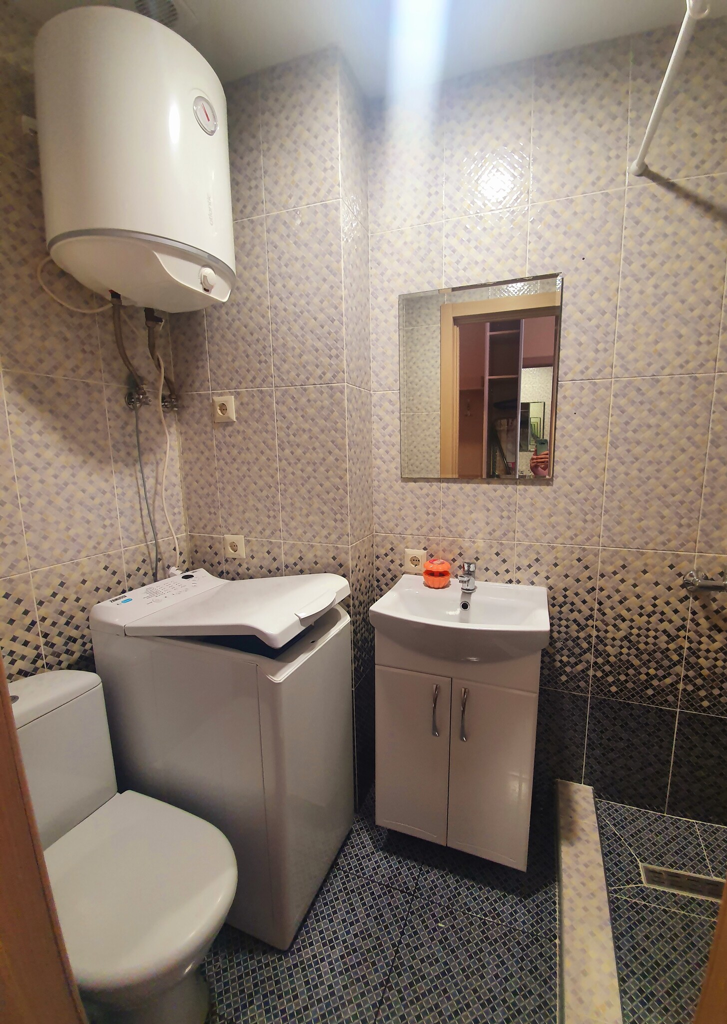 Compact Studio Apartment in Karmel Complex Near Metro Stations