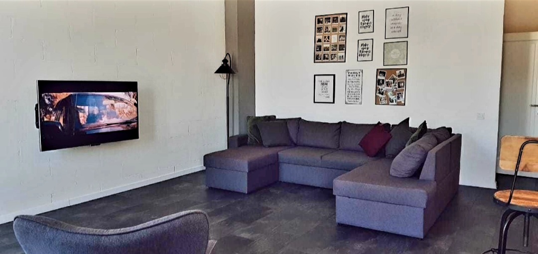 Designer 1-bedroom apartment in Odessa city center with premium renovation