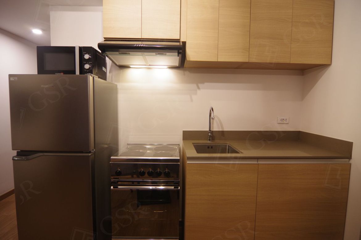 Studio Apartment in The Rise Makati, Fully Furnished