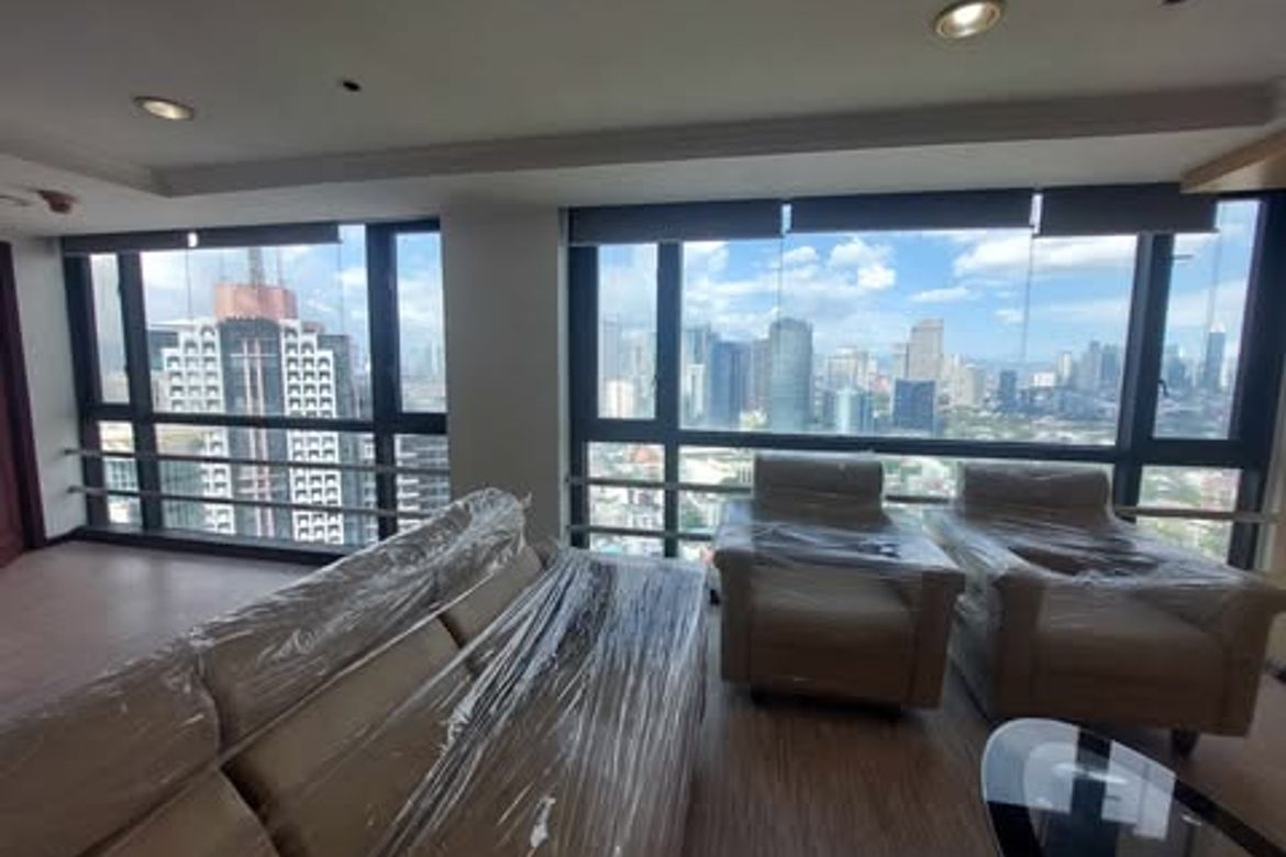 3 Bedroom Bi-Level Condo Unit in Makati Palace Hotel, Poblacion Makati