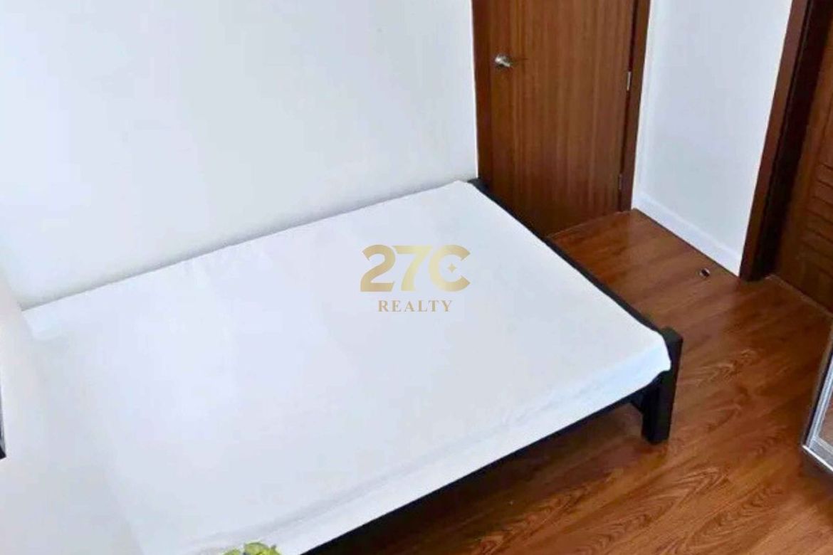 Brand-New 1-Bedroom Corner Unit in Metro Manila