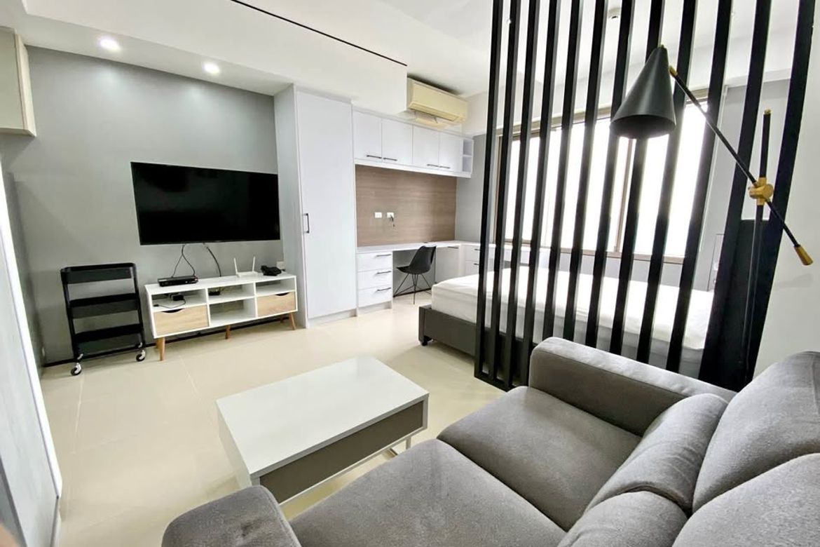 Fully Furnished Studio in Greenhills with Parking