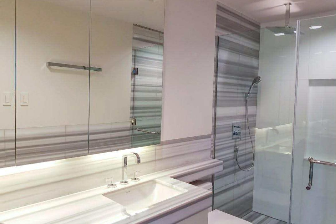 Sakura Tower, Proscenium At Rockwell-дегі 2 бөлмелі бұрыштық пәтер