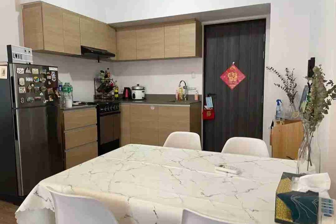 Luxurious 2-Bedroom Apartment in The Rise Makati, 46th Floor