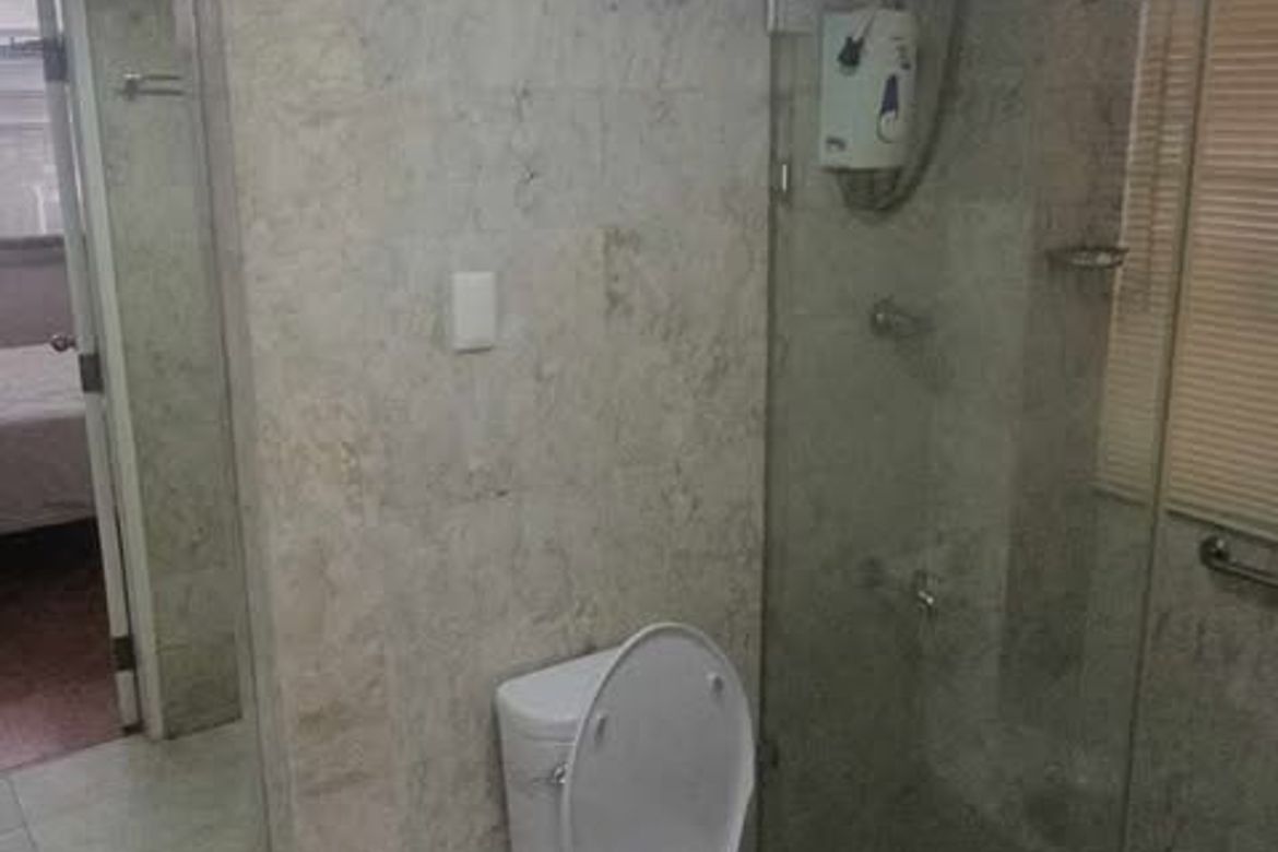 Wack-Wack, Мандалуйонг қаласындағы 2 жатқа бөлмелі пәтер, толық жабдықталған