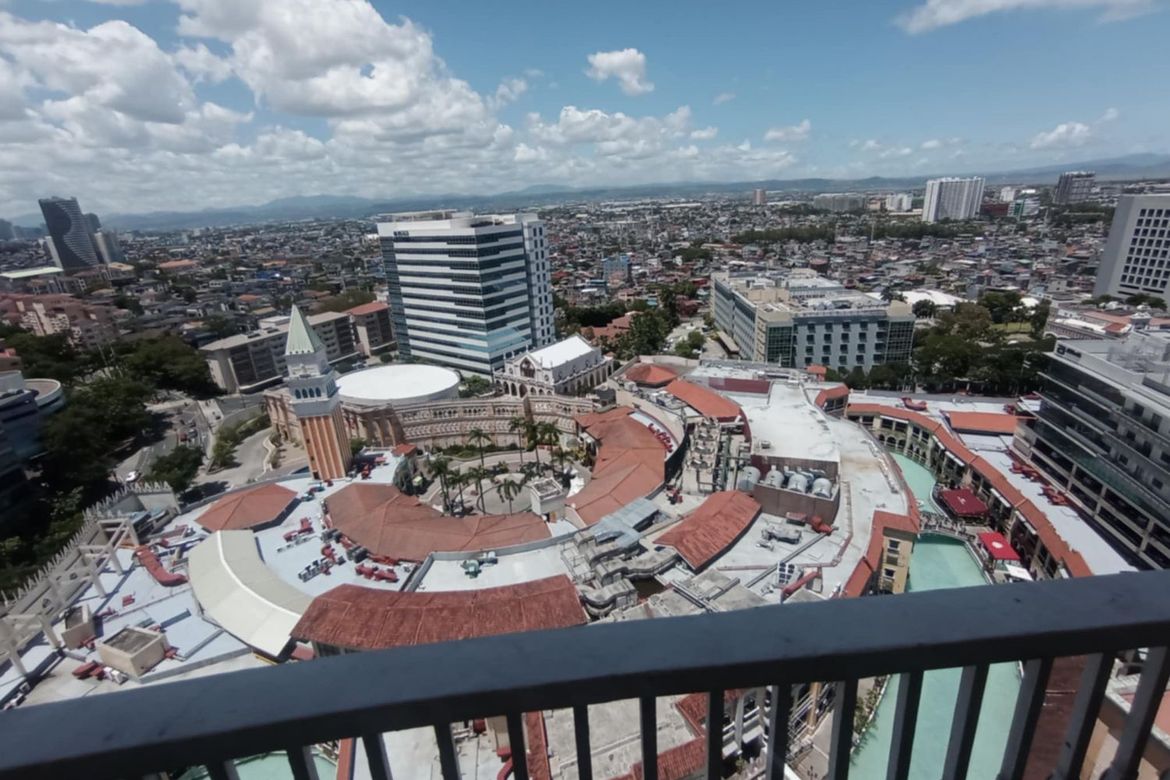 Venice Luxury Residences – Е мұнарасындағы талғампаз 2 бөлмелі пәтер
